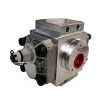 Pompe relevage hydraulique MASSEY FERGUSON 2620 2685 2705 2805 3630 3690 8110 8160 … vue cote droit