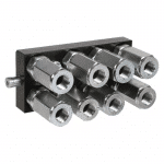 Multicoupleur mobile à 8 voies 1/2 et implantation 1/2"BSP de la marque Faster vue de l'avant.